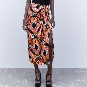 NWT Zara Printed Knotted Satin Midi Skirt Orange Mid Rise Womens M Beach Retro